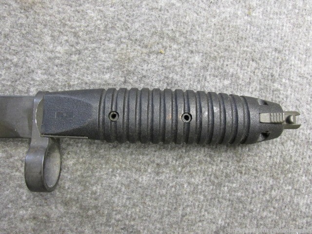 WEST GERMAN HK G3 BAYONET WITH SCABBARD-13 GROOVE HANDLE (EXCELLENT)-img-5