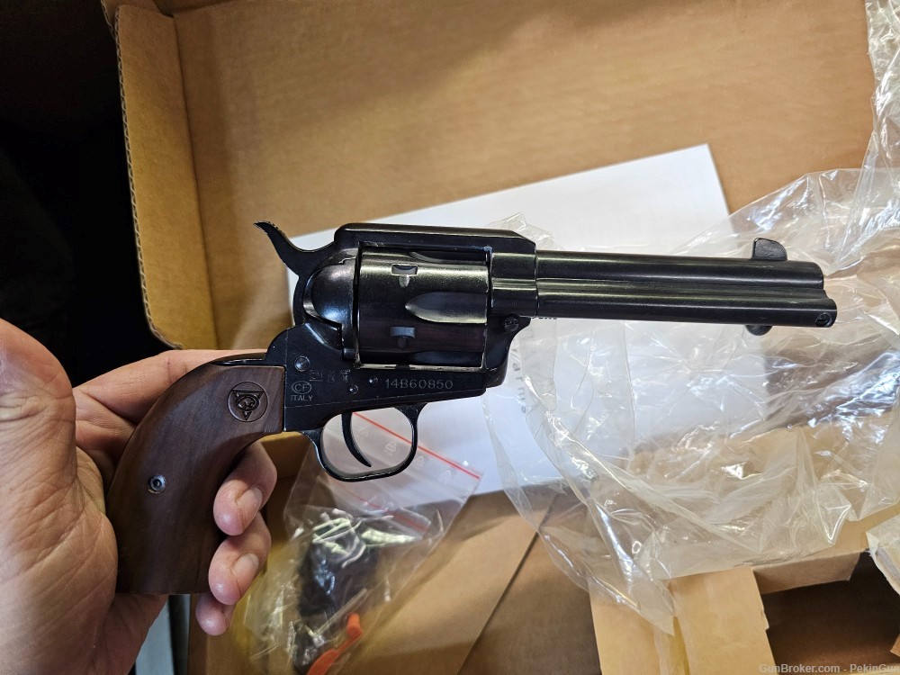 Chiappa Puma 1873 22lr Revolver w/Box LIKE NEW Wood Grip NO CC FEE-img-2