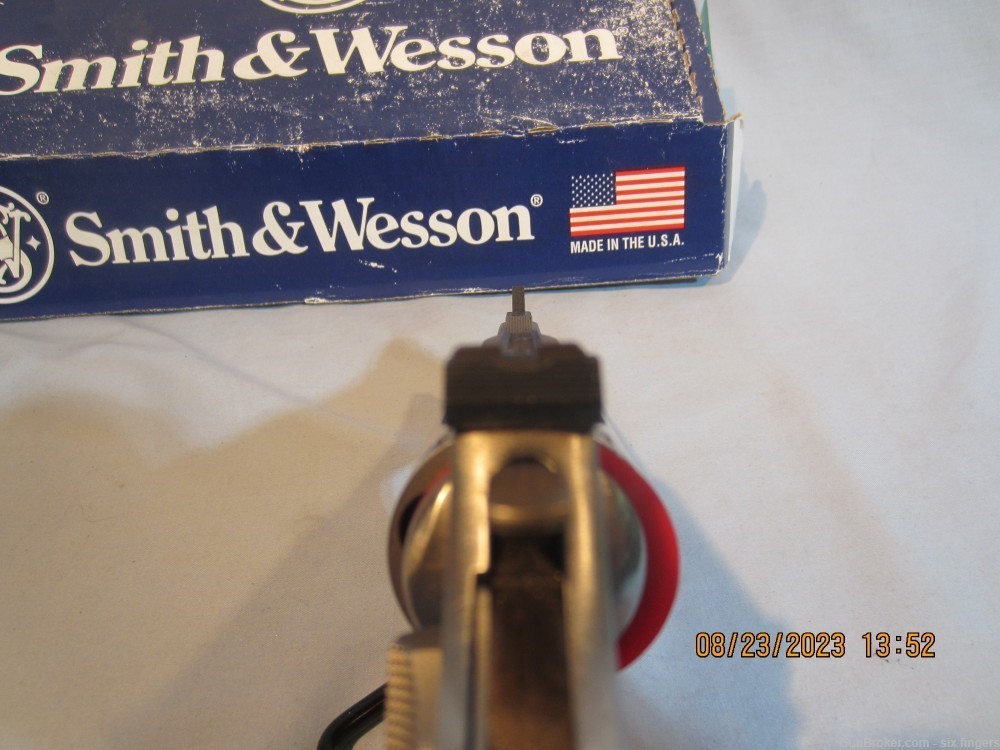 Smith & Wesson Model 60-15, .357 mag, Chief's Special 3" -img-2