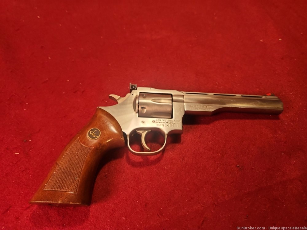Dan Wesson Vent Rib Revolver 357 magnum stainless Munson, Mass-img-0