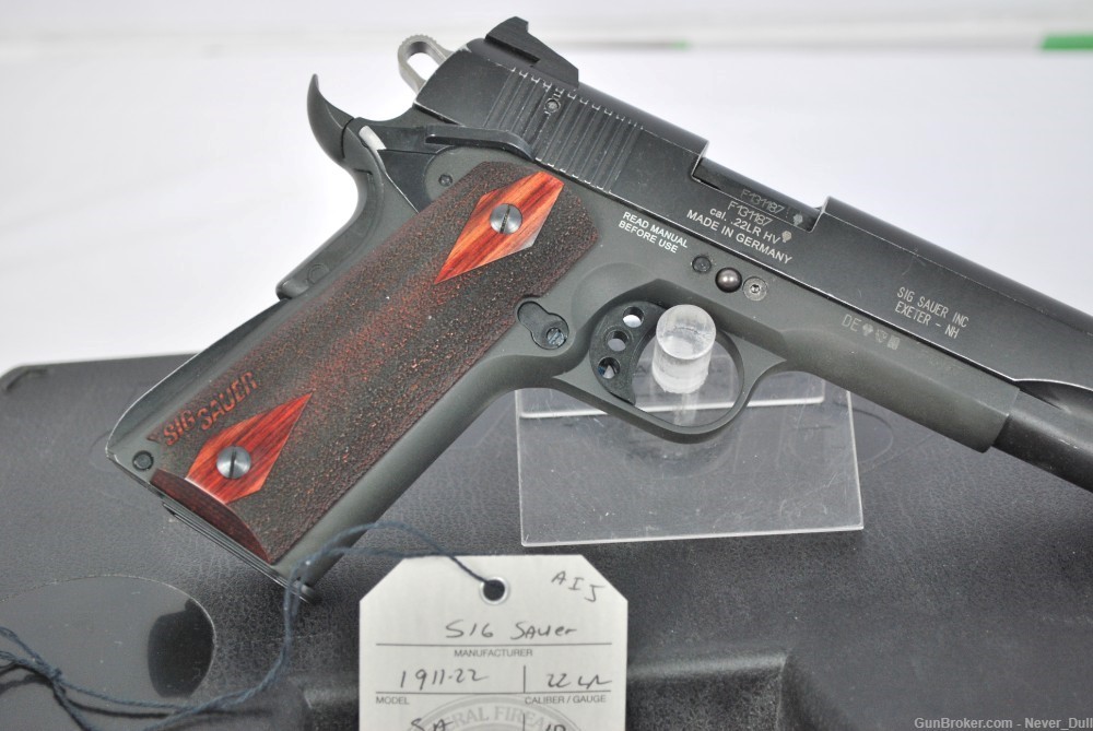 Sig Sauer 1911-22 Great Pistol In Box!-img-4