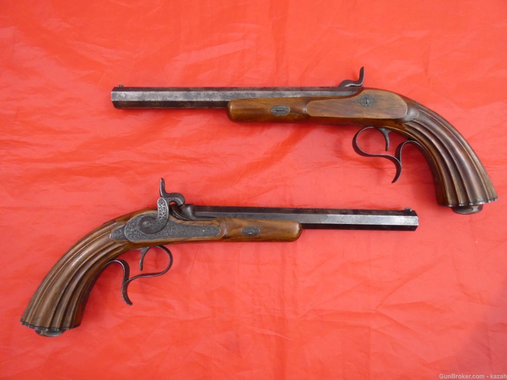 ANTIQUE PAIR DUELING PERCUSSION PISTOLS HAND ENGRAVED "Acier Fondu" in Gold-img-2
