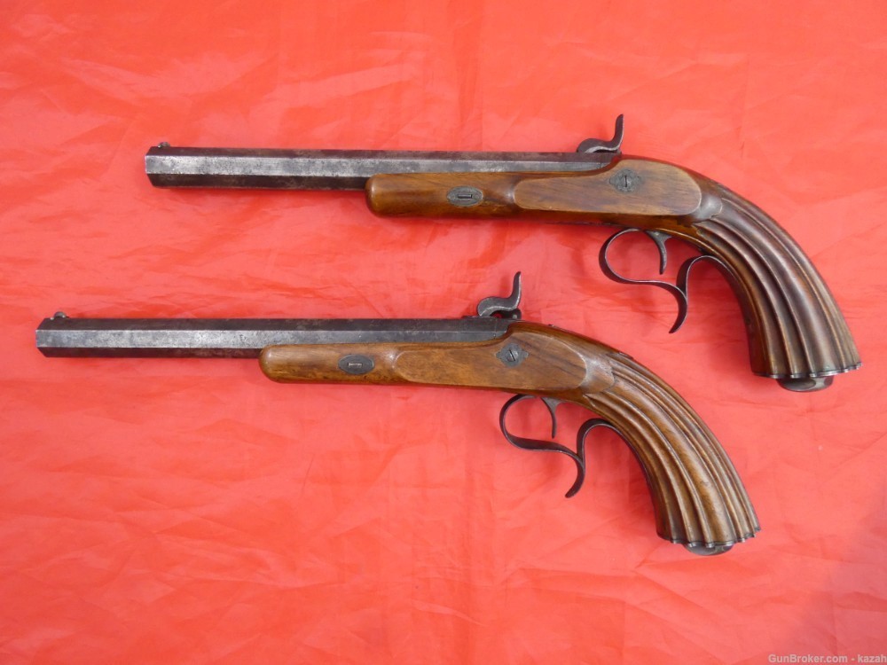 ANTIQUE PAIR DUELING PERCUSSION PISTOLS HAND ENGRAVED "Acier Fondu" in Gold-img-1