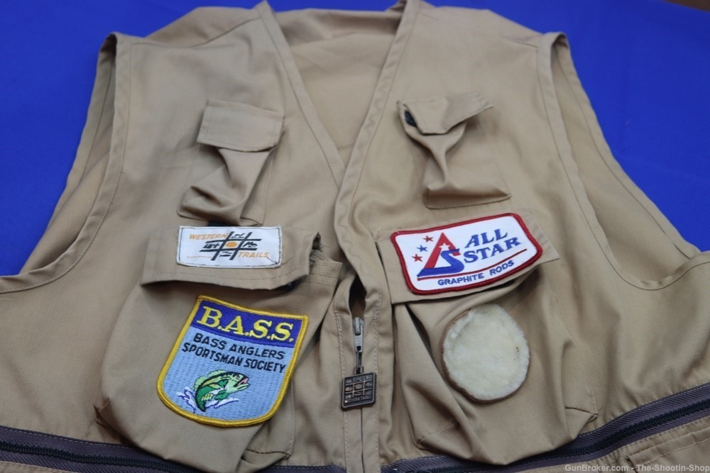 Vintage Western Trails Fishing Vest w/ Old Advertising Patch's Interesting!-img-2