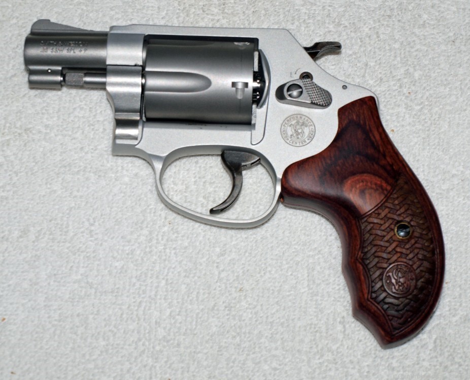 S&W Performance Center 637 Chiefs Special 1.875" Bar. SS 5 Shot Revolver-img-1