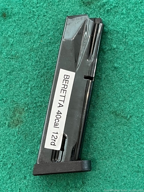Beretta 96 Factory Pistol Magazine 12rd 40S&W Made in Italy M96-img-0