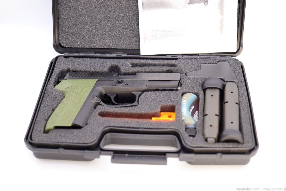 SIG Sauer SP2022 in green as new -img-0