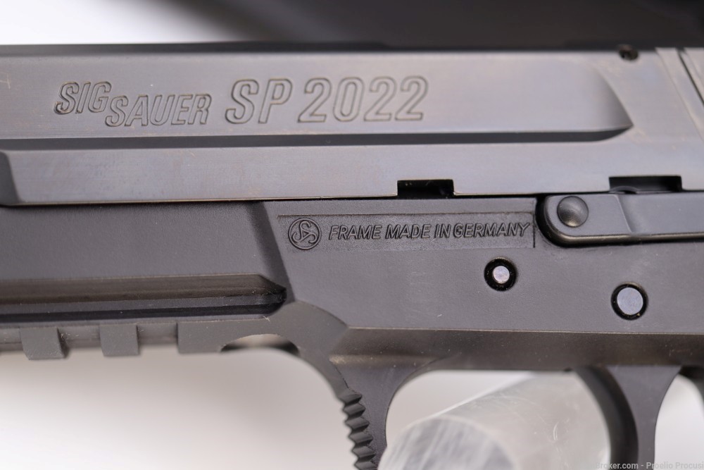 SIG Sauer SP2022 in green as new -img-6