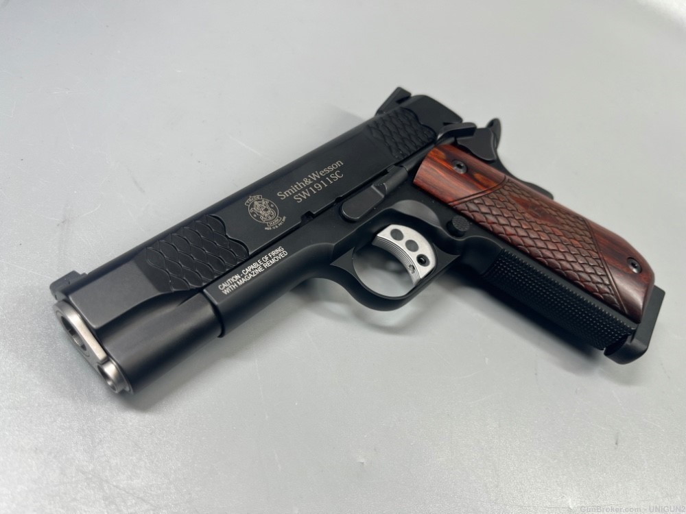 SMITH AND WESSON 1911SC E SERIES 4.25INCH ROUND BUTT GRIP 45 ACP 8RD MAG-img-11