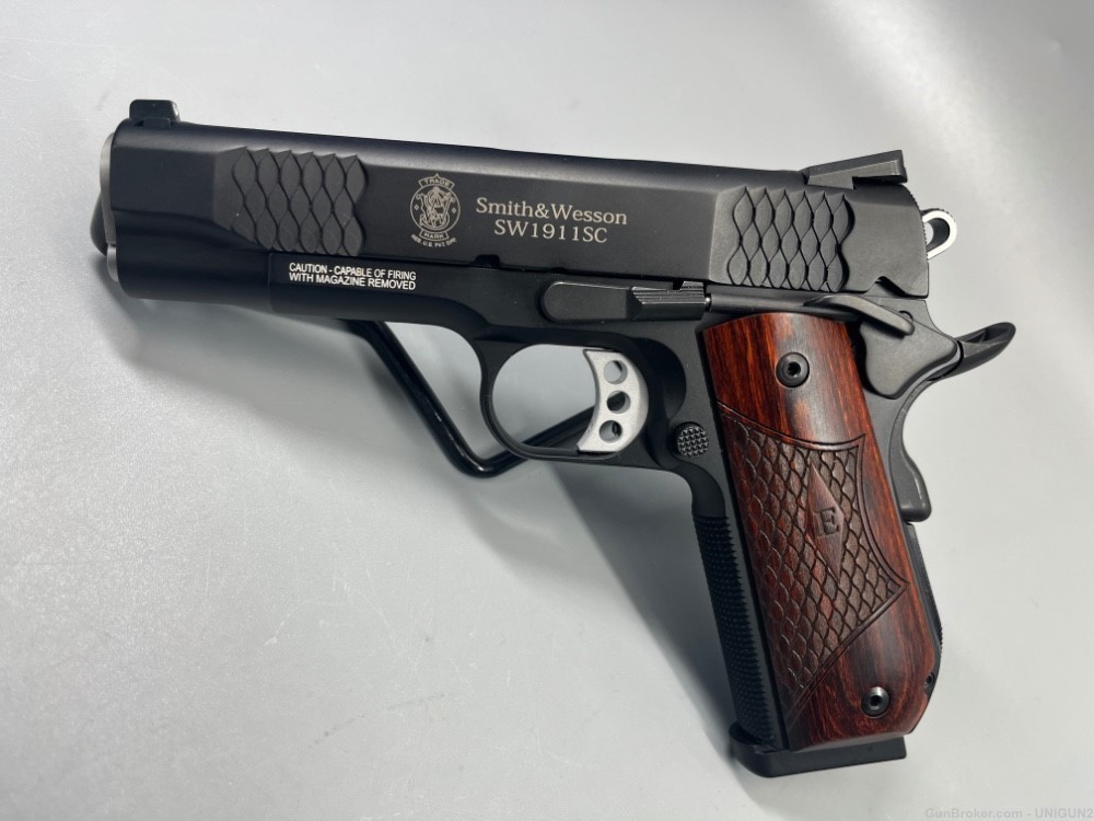 SMITH AND WESSON 1911SC E SERIES 4.25INCH ROUND BUTT GRIP 45 ACP 8RD MAG-img-3