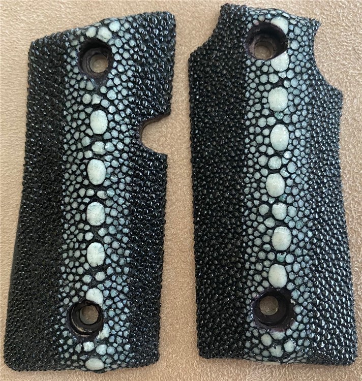 Genuine Row Stingray Skin Grips for Colt Mustang GRIPS ONLY-img-2