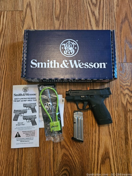 NIB!  SHIELD PLUS SERIES S&W®  OR Thumb Safety 30 SUPER CARRY 13 & 16rd Mag-img-0