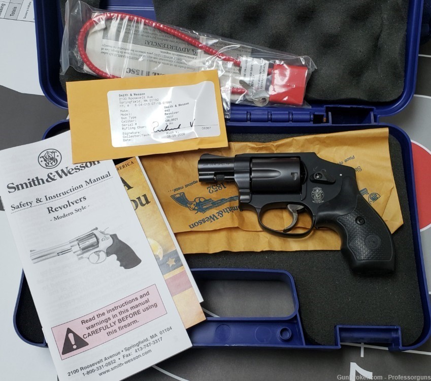 S & W 442 DC vs Heller .38 SP J-Frame Revolver from 2008-img-3