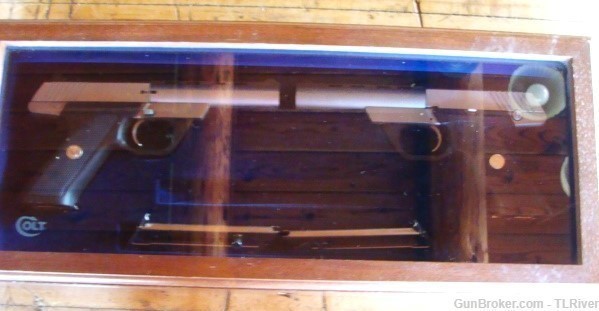 2 Colt 22 Target Pistols Matched Pair New in Colt Presentation Case No Res.-img-2