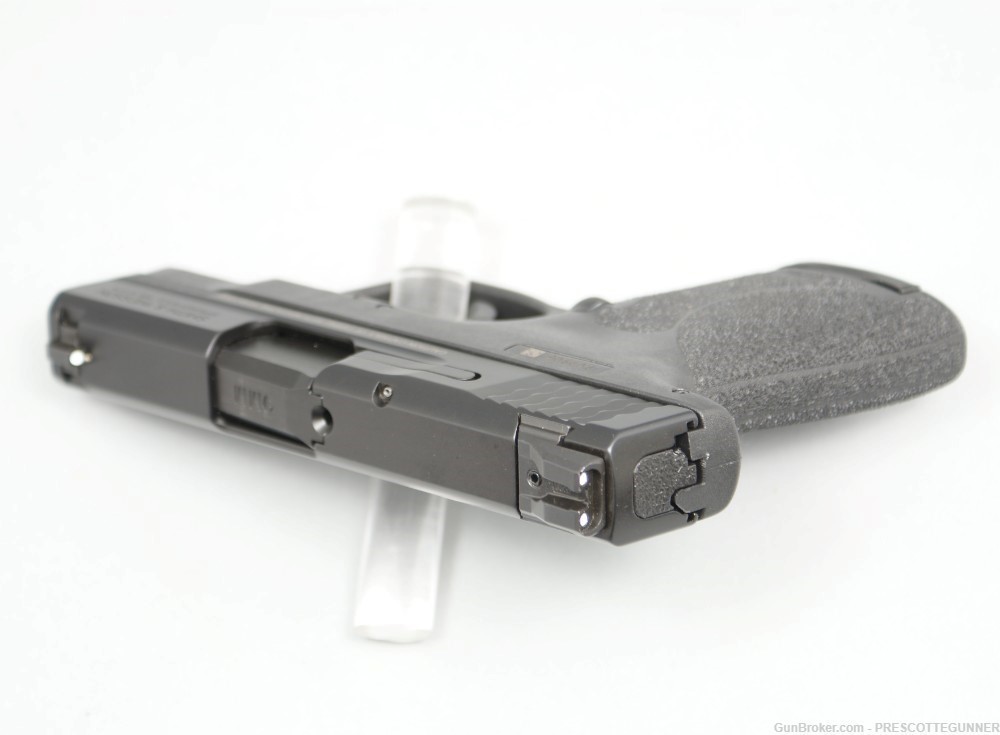 NIB Smith & Wesson M&P Shield M2.0 9mm w/ 7 & 8 Rd Mags & NTS EDC-img-5