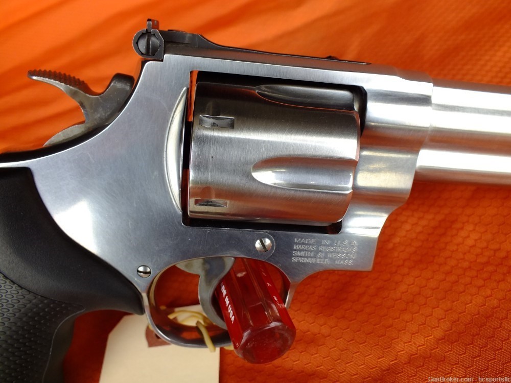 S&W Model 629-6 Classic .44 Magnum 5" barrel-img-6