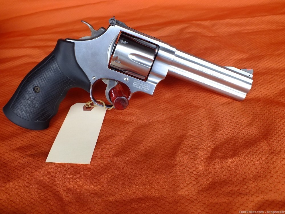 S&W Model 629-6 Classic .44 Magnum 5" barrel-img-1