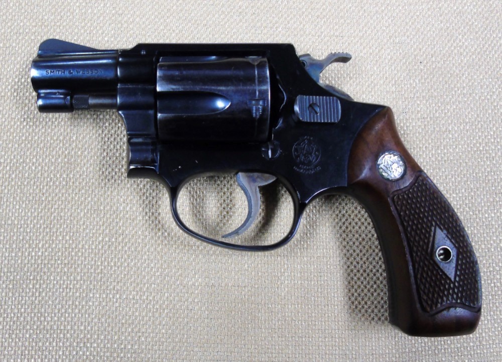 Smith & Wesson Model 37 Airweight in Caliber 38 Special.-img-0