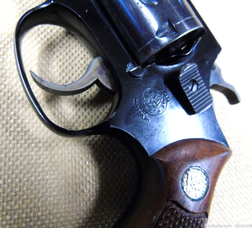 Smith & Wesson Model 37 Airweight in Caliber 38 Special.-img-4