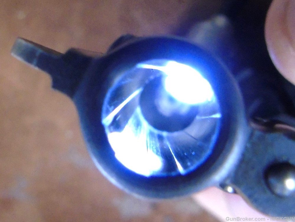 Smith & Wesson Model 37 Airweight in Caliber 38 Special.-img-11