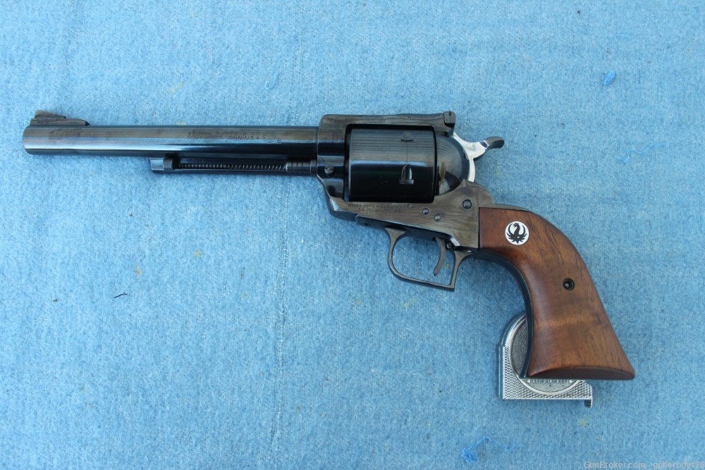 1959 Ruger Super Blackhawk SN 299 LONG frame High Gloss with Mahogany Case -img-1