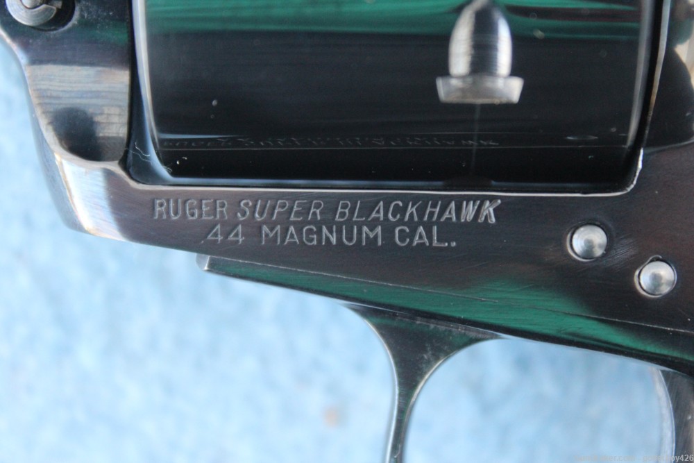 1959 Ruger Super Blackhawk SN 299 LONG frame High Gloss with Mahogany Case -img-7