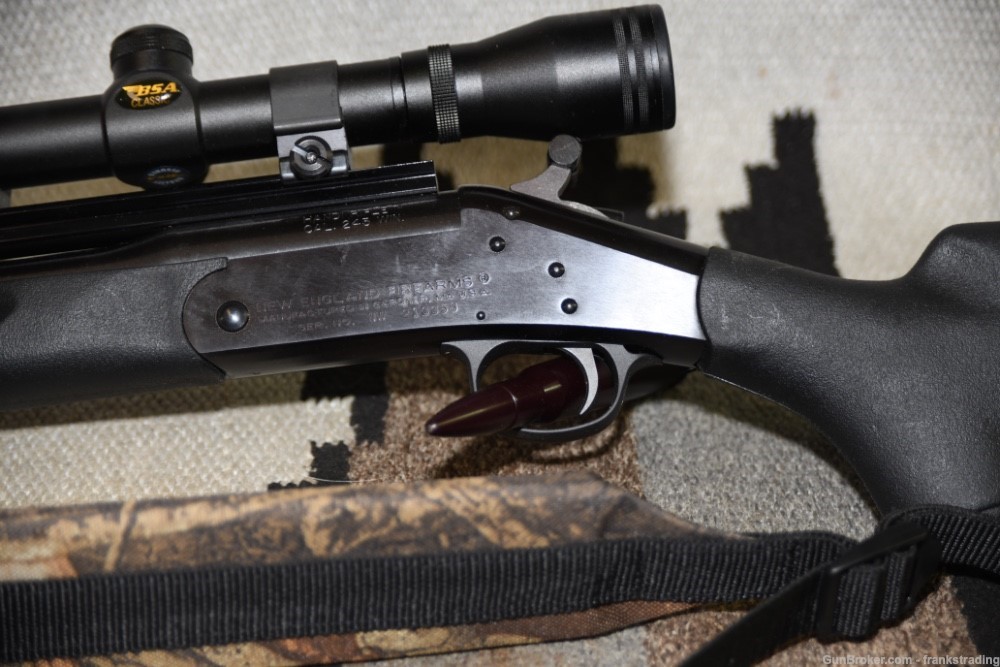 New England Handi rifle in 243 Win w/entra's As NEW condition-img-2
