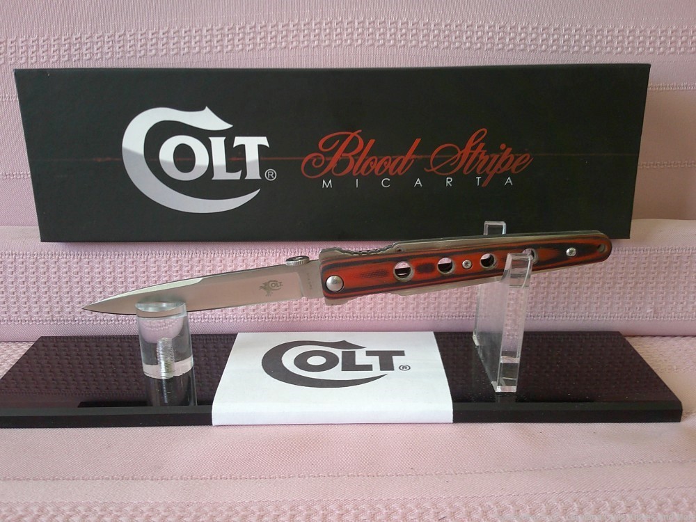 NIB Stunning Colt SWIFT KICK Linerlock Micarta Handle Blood Stripe Knife!-img-9