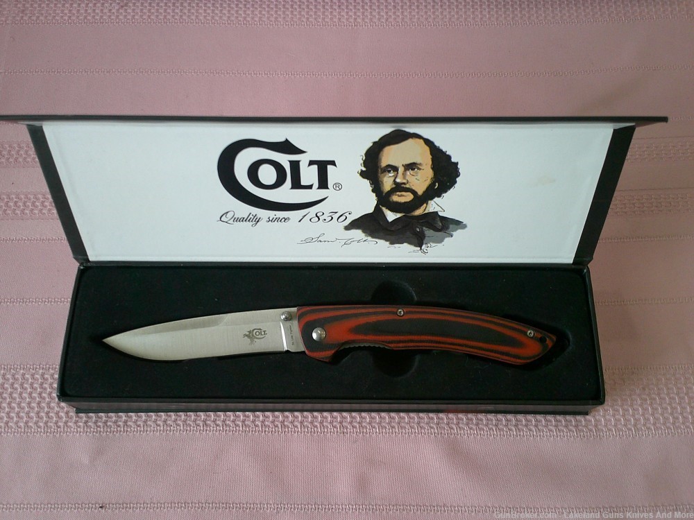 New In Box Complete Stunning Colt So Low Fighter Blood Stripe Knife!-img-11