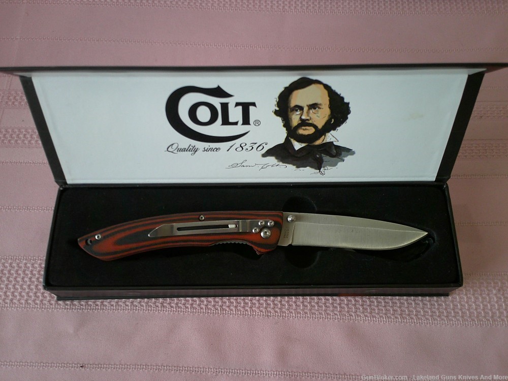 New In Box Complete Stunning Colt So Low Fighter Blood Stripe Knife!-img-12