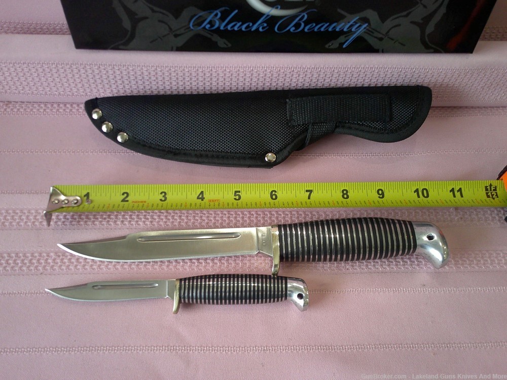 Here it is! The Rarest of all! Colt Black Beauty Twin Knife set! Complete!-img-26