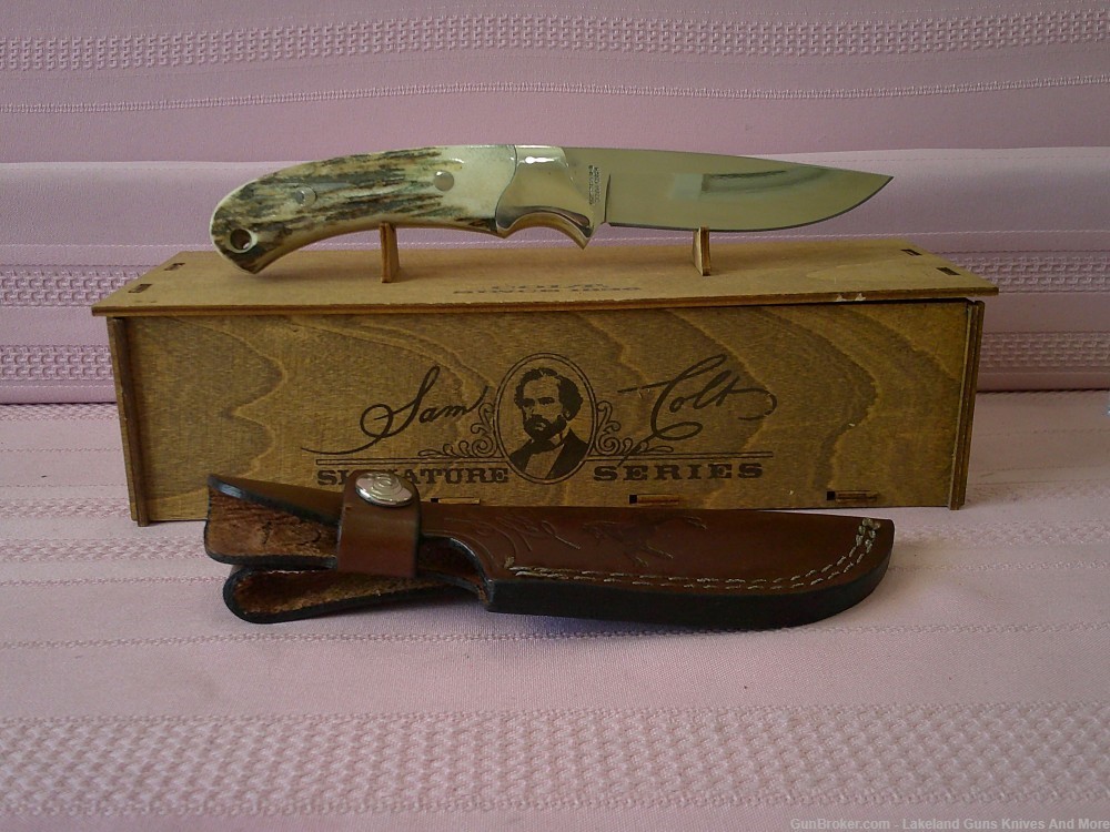 Rare "Real Cowboys Shoot Colt" Stag Handle Gold Etch Hunter Knife #490/1200-img-14