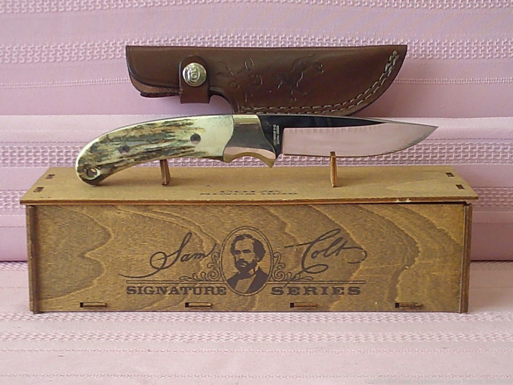 Rare "Real Cowboys Shoot Colt" Stag Handle Gold Etch Hunter Knife #490/1200-img-70