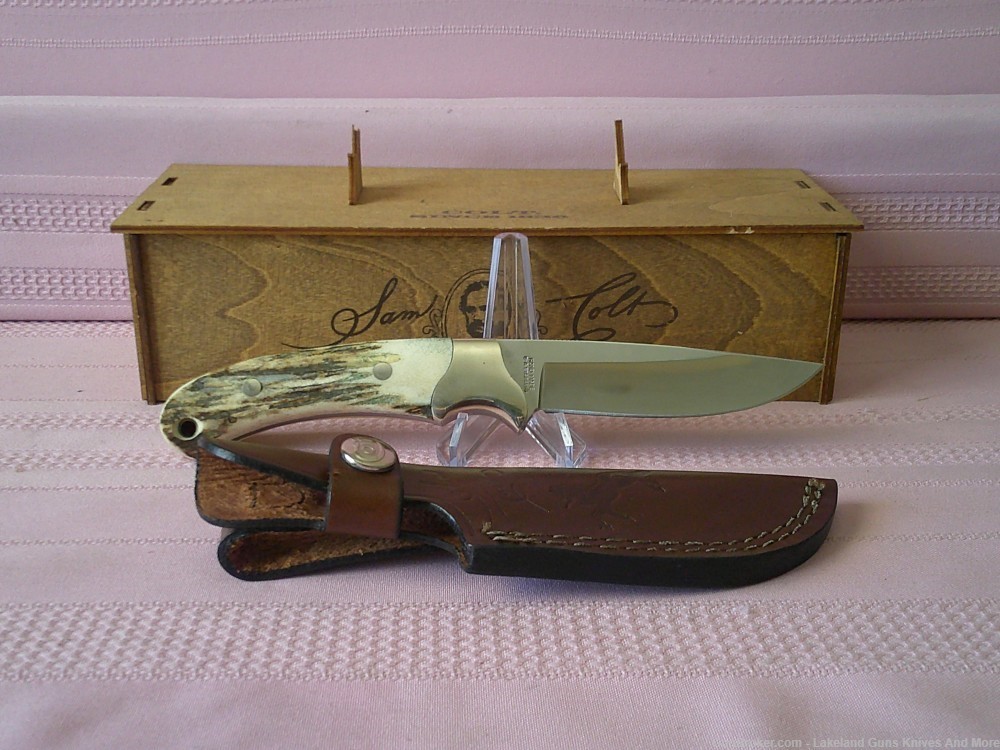 Rare "Real Cowboys Shoot Colt" Stag Handle Gold Etch Hunter Knife #490/1200-img-22
