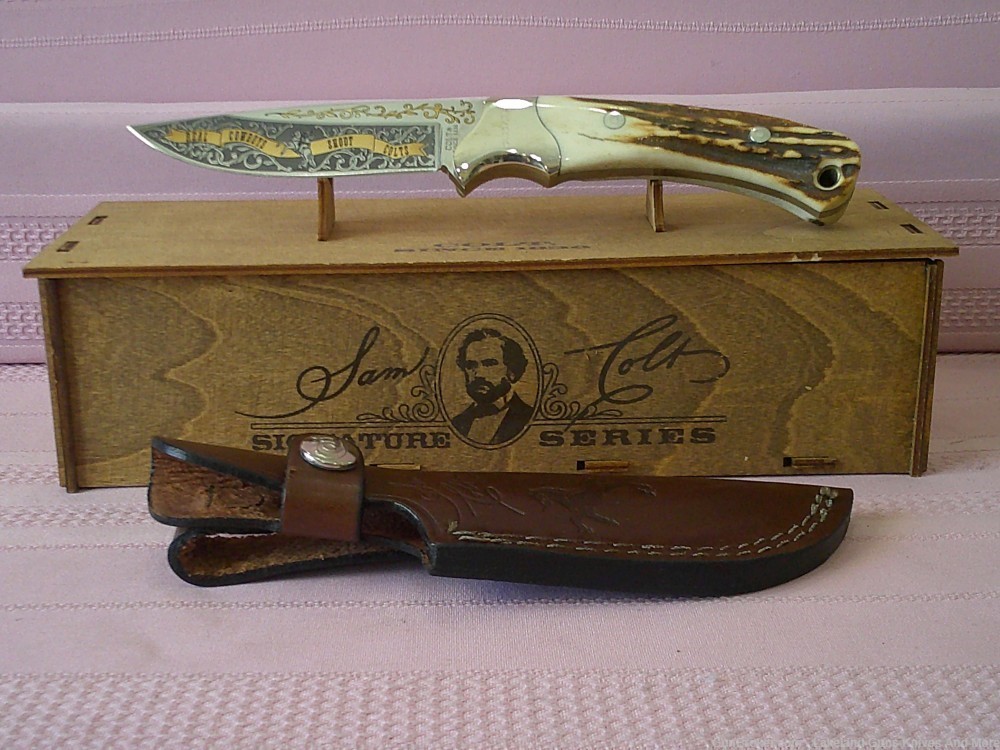 Rare "Real Cowboys Shoot Colt" Stag Handle Gold Etch Hunter Knife #490/1200-img-12