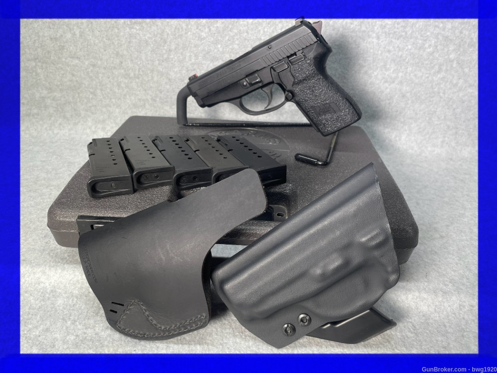 SIG SAUER P239 9mm Semi Auto Pistol P 239 3.6” CASE Holsters 5 MAGS PACKAGE-img-0