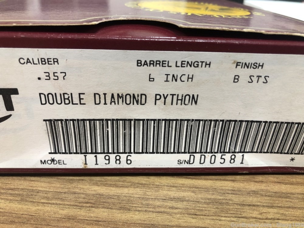 Colt Python Double Diamond Factory Original Box #DD0581-img-28