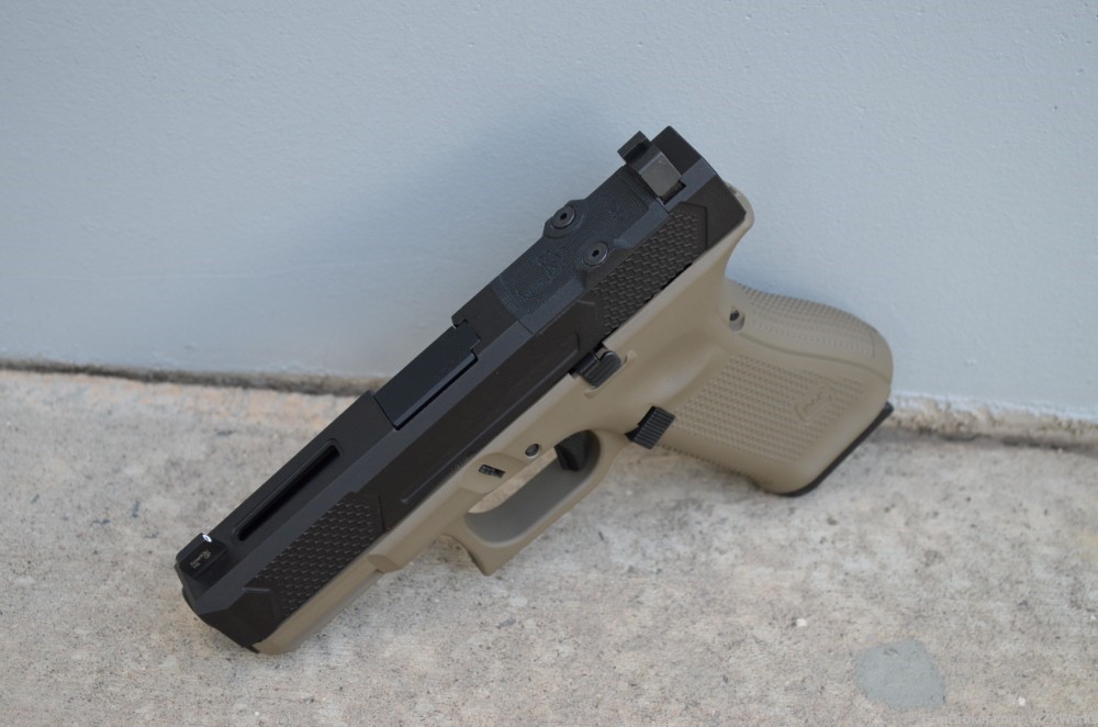 Glock 19 G5 Gen 5 X-Werks magpul FDE Grey Ghost V4 RMR Optic Ready DP Pro-img-3