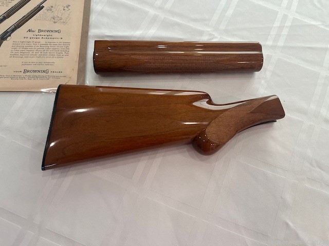 Browning Belgian stock and forearm for 20 gauge-img-0