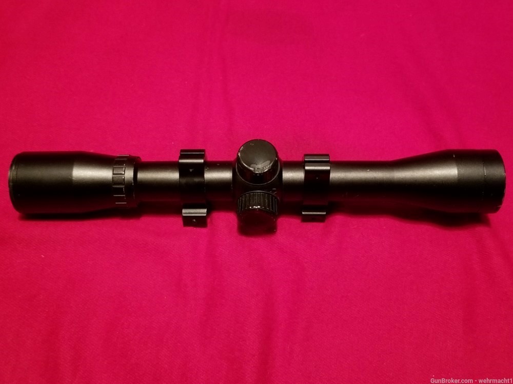 BUSHNELL RIFLE SCOPE WITH MOUNTING RINGS CLEAR LENSES-img-1