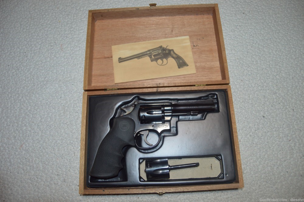 Smith & Wesson 48-4 CONVERTIBLE 22 / Mag 4" In Presentation Box-img-0