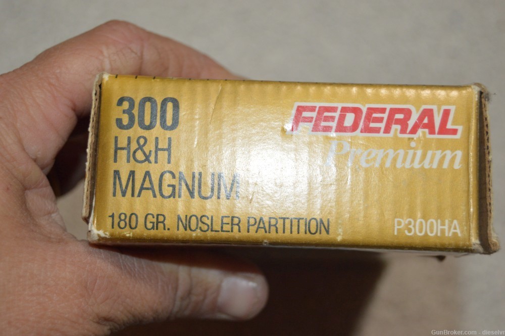 33 Rounds Federal Premium 300 H&H Magnum Ammunition-img-2