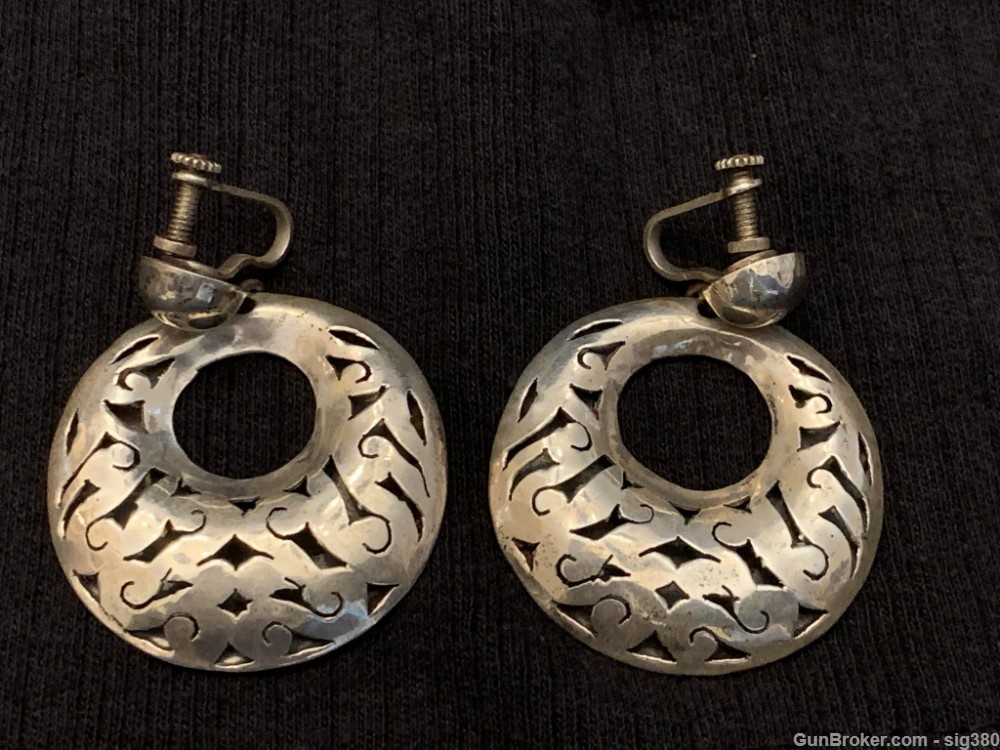 VINTAGE TAXCO MEXICAN STERLING SILVER EARRINGS / 9GR-img-0