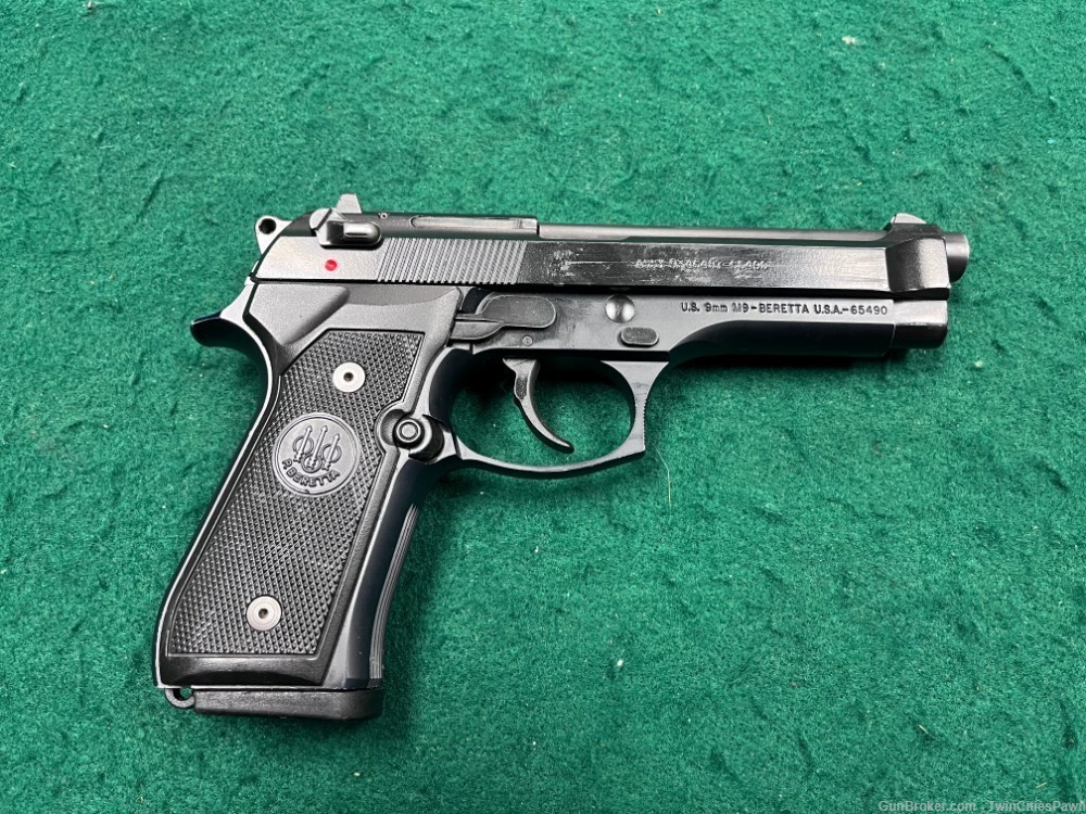 Beretta M9 4.75" 9mm w/ 15rd Magazine-img-4