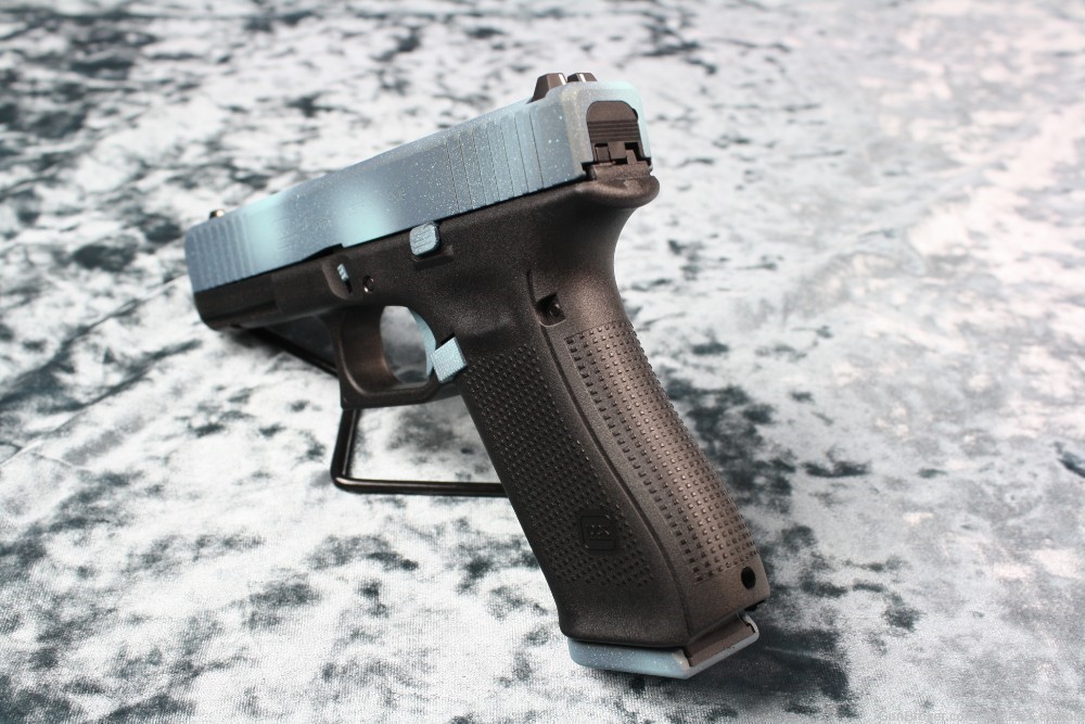 ULTRA RARE Glock 17 Gen 5 9mm Custom Cerakote Blue Galaxy Stars NEW-img-1