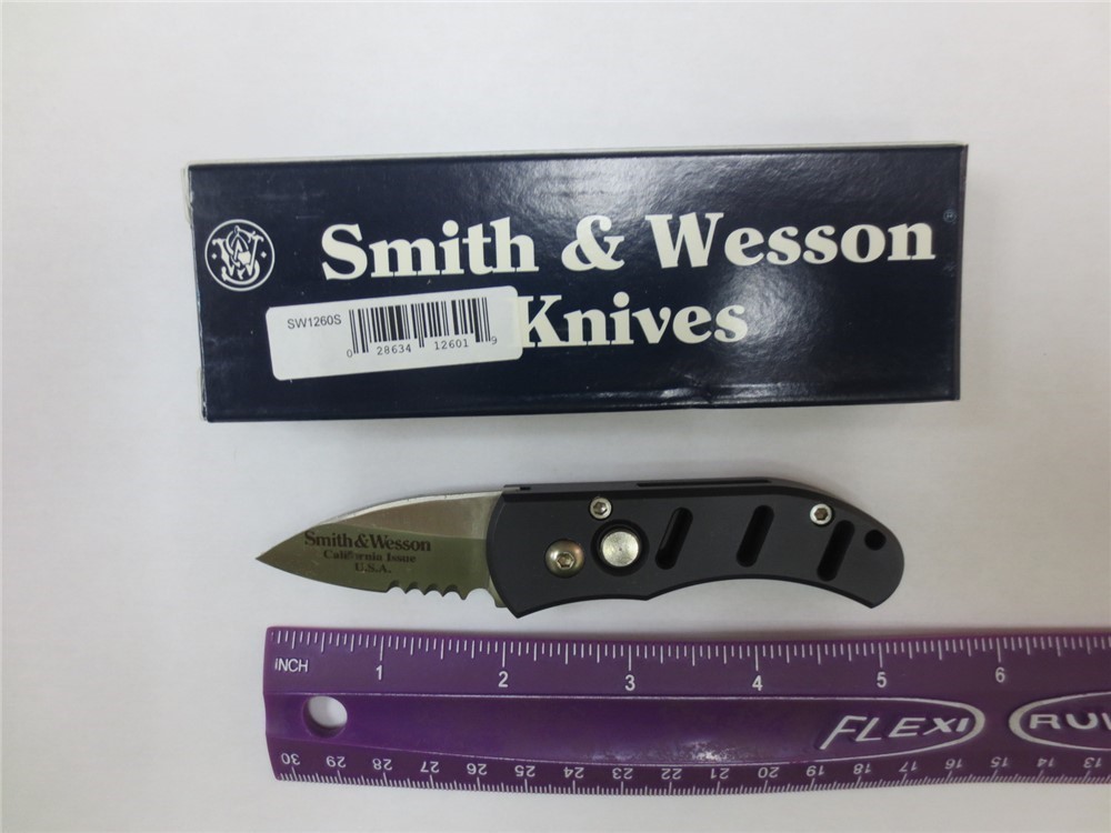 Smith & Wesson Automatic Knife, 2" Blade (SW1260S)-USA!-img-0