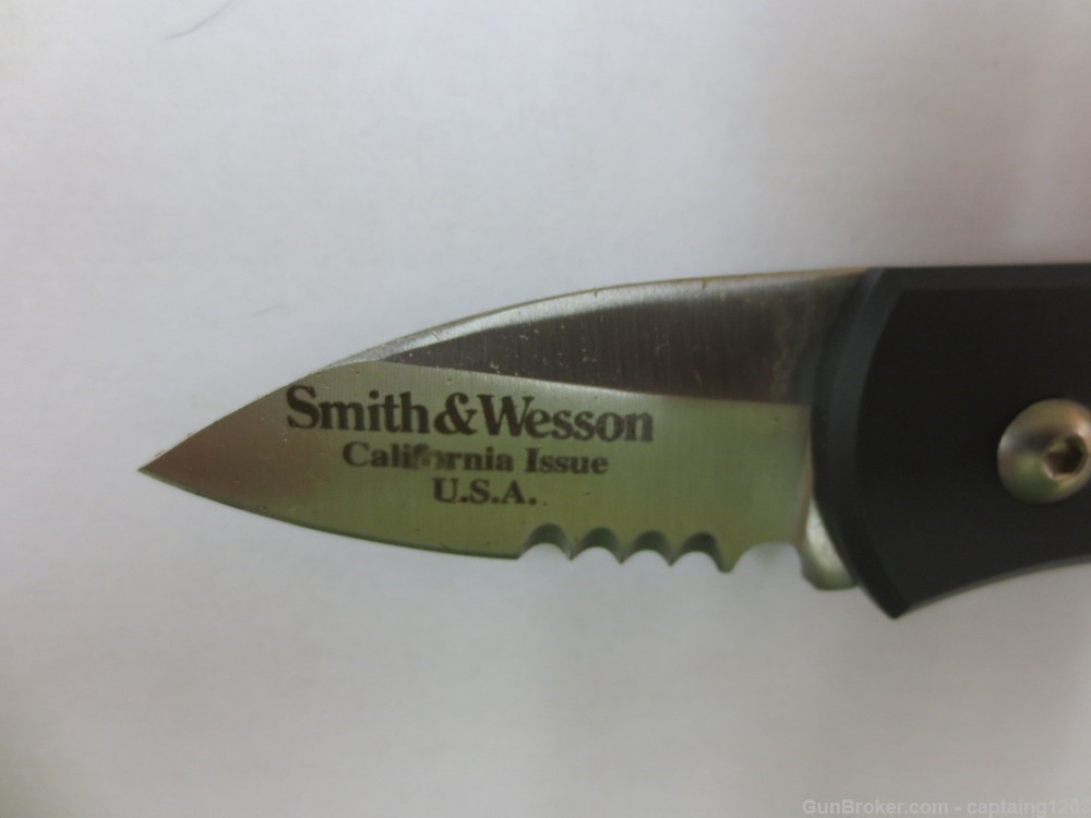 Smith & Wesson Automatic Knife, 2" Blade (SW1260S)-USA!-img-4