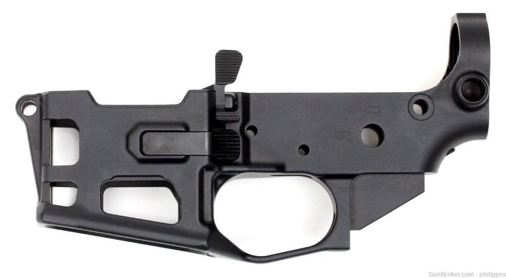 Desert Tech QUATTRO-15 Lower Receiver Assembly with one QMAG-53 Magazine-img-2