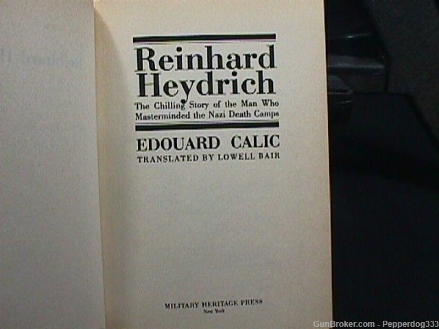 1982 Edition of ReinHard Heydrich Complete with it's Original Jacket-img-2
