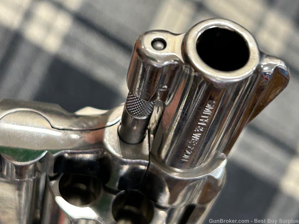Smith & Wesson model 60 Chief's Special .38 spl 60- -img-11